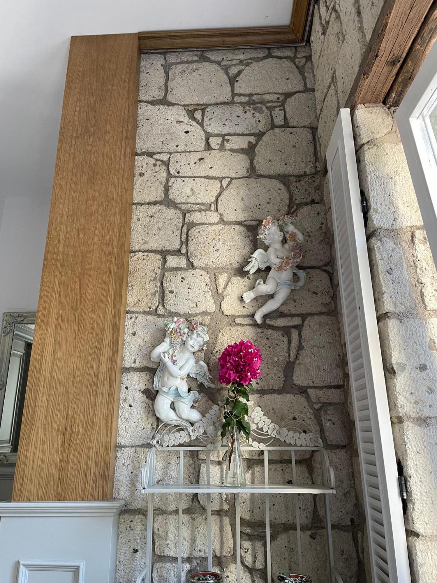 Yuga Alaçatı Luaran gambar
